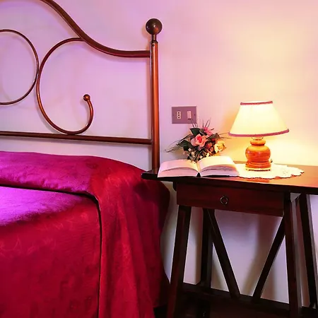 San Rufino Отель Ассизи