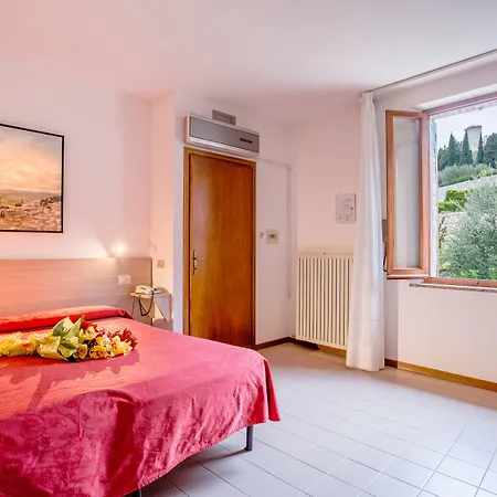 San Rufino أسيسي