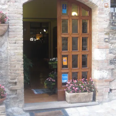 Отель San Rufino 2*