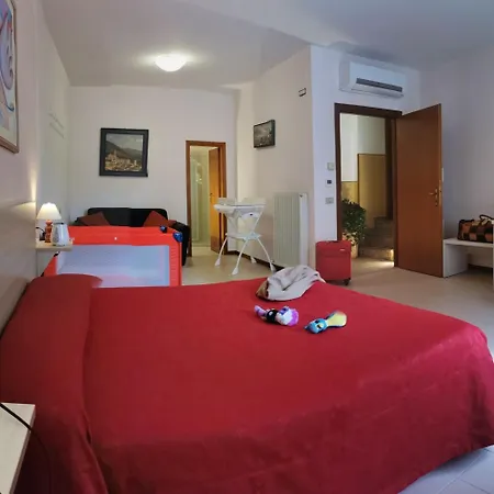 San Rufino Отель Ассизи