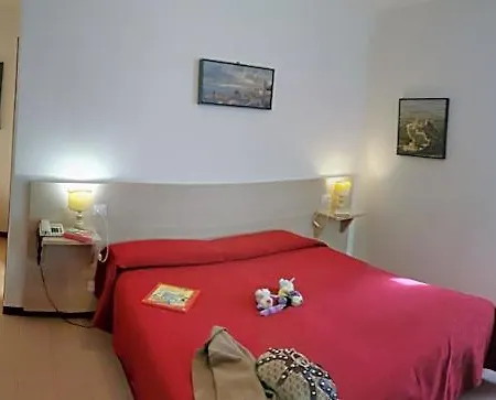 Отель San Rufino 2*