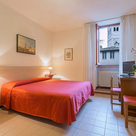 San Rufino Отель Ассизи