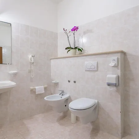 San Rufino فندق 2*