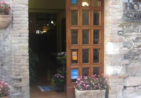 Otel San Rufino